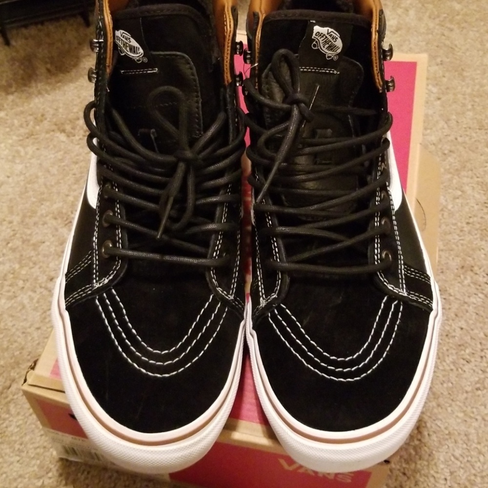 SK8-HI MTE VANS